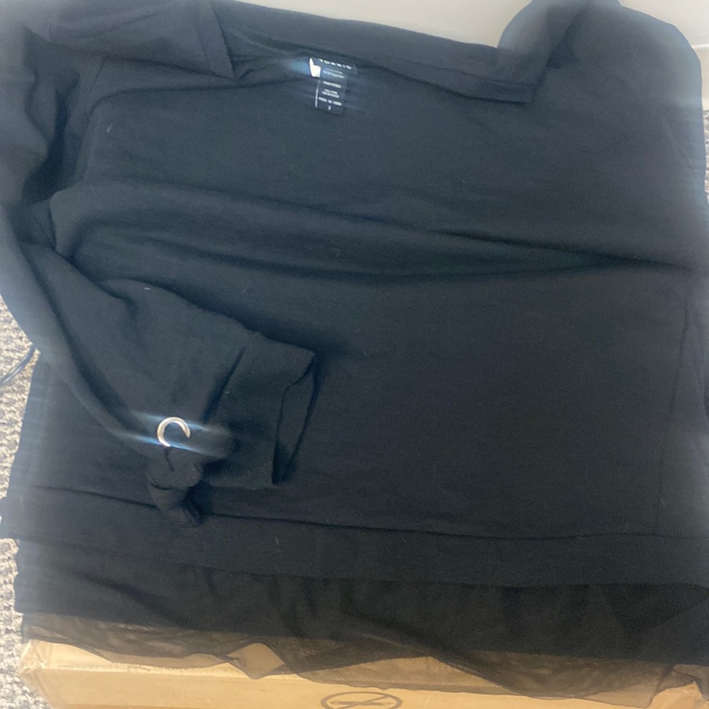 Black Torrid 2x top/sweatshirt with detail sleeves and bottom
